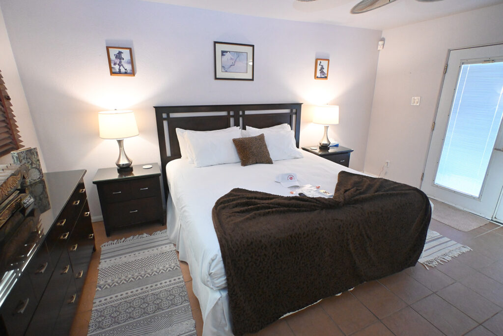 Room 2 - Image Gallery